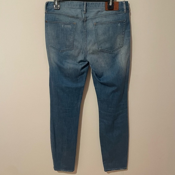 Madewell Women's Vintage Style Distressed Jeans Size 28/6 - Picture 4 of 10